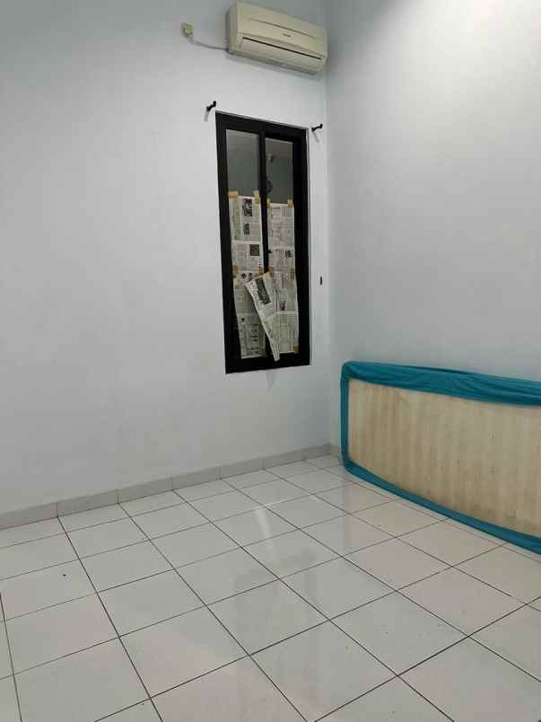 dijual rumah kelapa nias kelapa gading