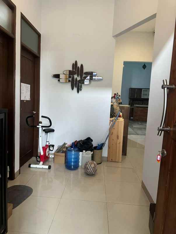 dijual rumah kelapa nias kelapa gading