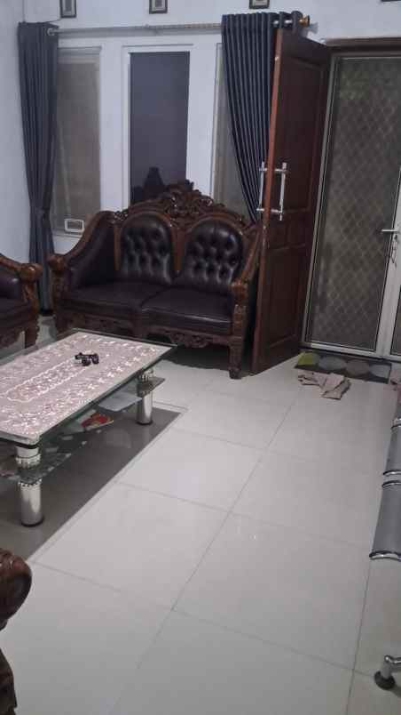 dijual rumah ketintang madya gayungan surabaya