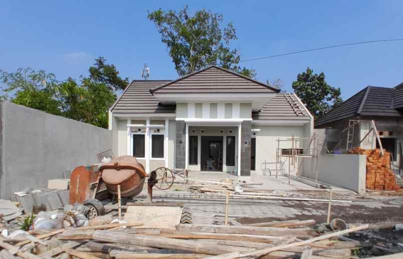 dijual rumah klaten