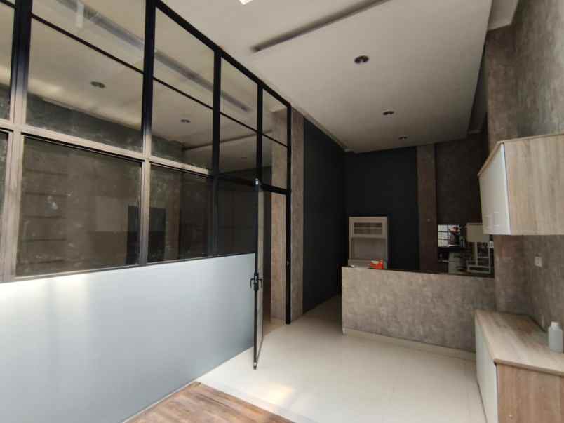 dijual rumah komp beacukai sukapura