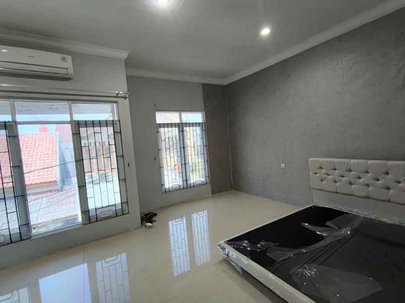 dijual rumah komp beacukai sukapura