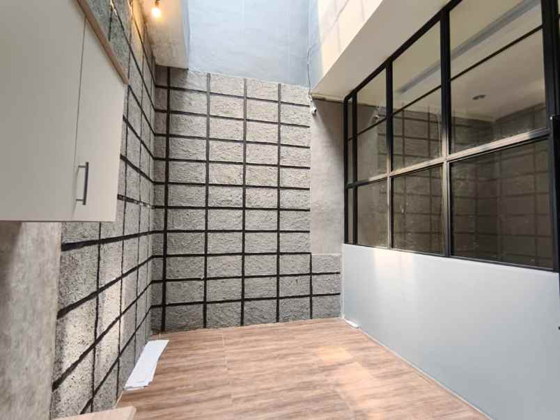 dijual rumah komp beacukai sukapura