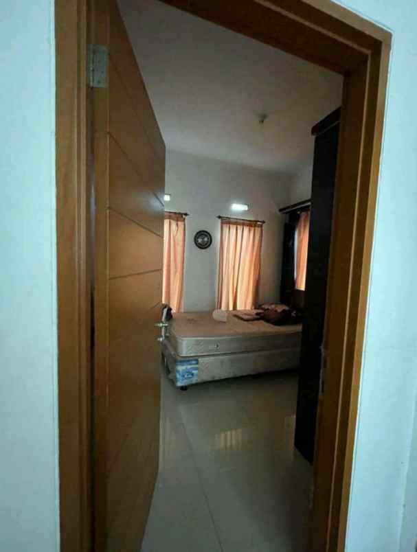 dijual rumah komplek buahbatu regency