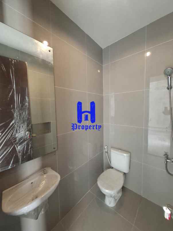 dijual rumah komplek citraland tanjung