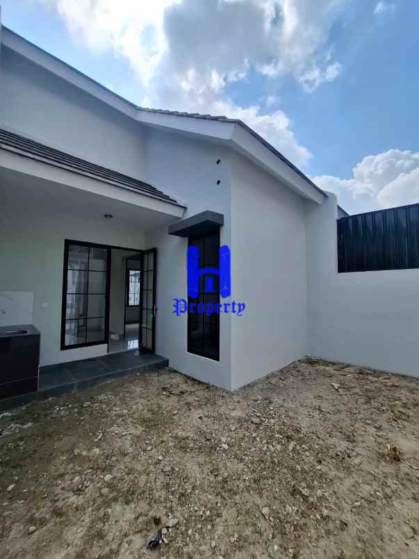 dijual rumah komplek citraland tanjung