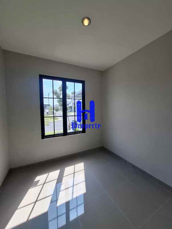 dijual rumah komplek citraland tanjung