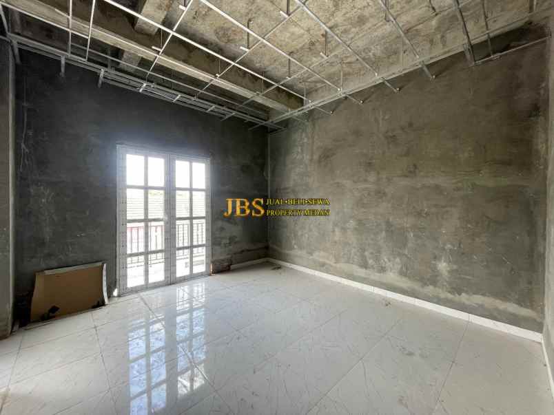 dijual rumah komplek the exclusive