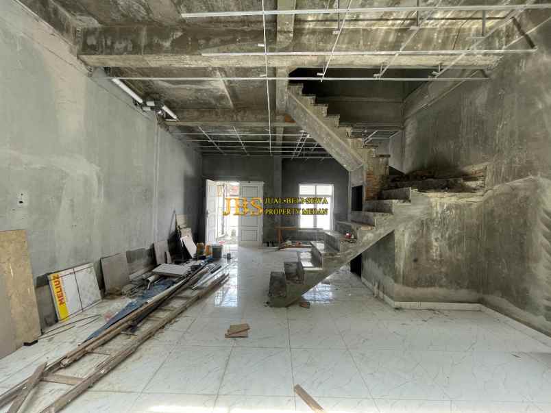 dijual rumah komplek the exclusive