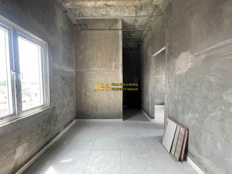 dijual rumah komplek the exclusive