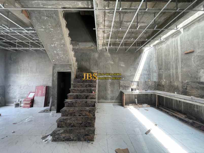 dijual rumah komplek the exclusive