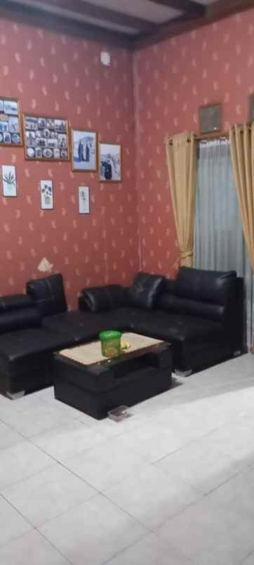 dijual rumah kp pangupukan