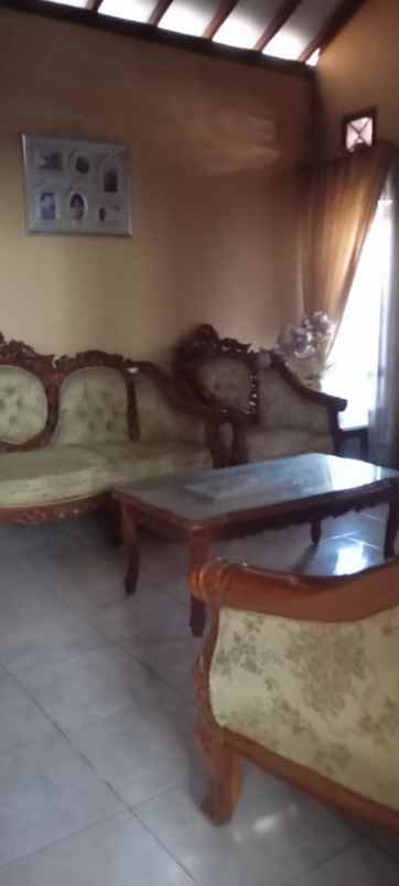 dijual rumah kp pangupukan