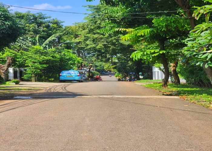 dijual rumah lebak bulus jakarta selatan