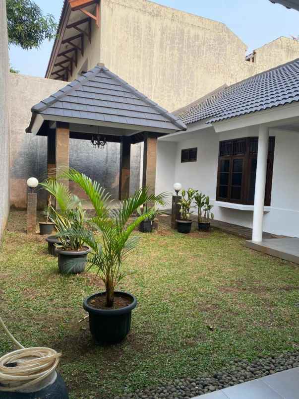 dijual rumah luas di jaka sampurna bekasi