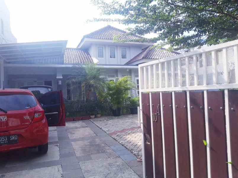 dijual rumah luas di pondok labu jakarta selatan