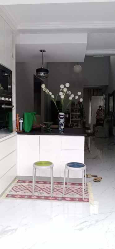 dijual rumah luas di pondok labu jakarta selatan