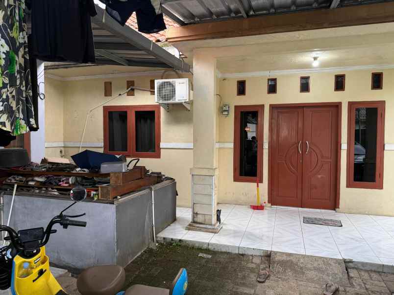 dijual rumah m kahfi 2