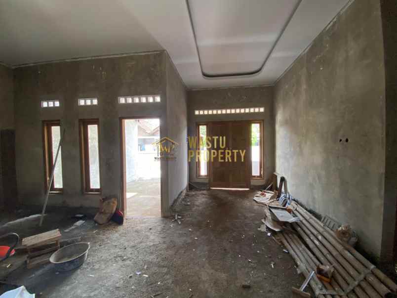 dijual rumah madurejo prambanan sleman