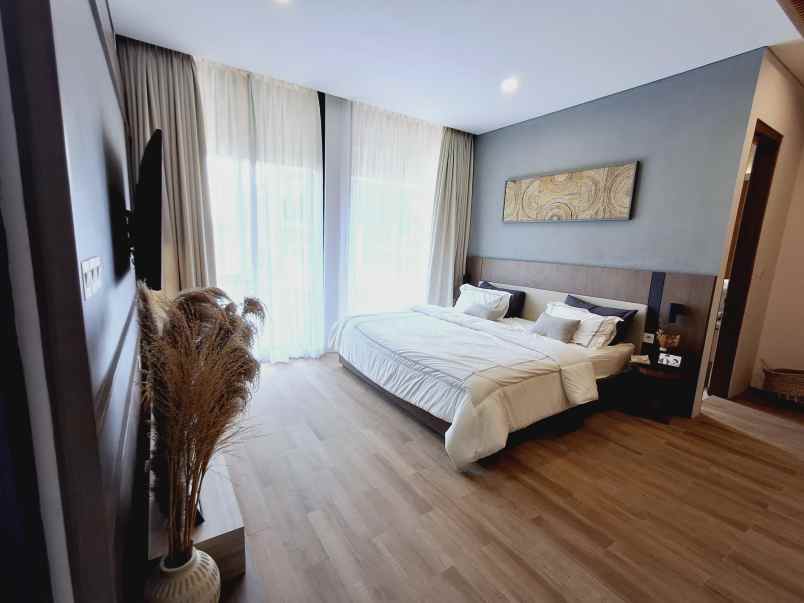 dijual rumah maguwoharjo depok sleman