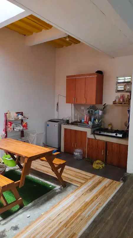 dijual rumah margahayu raya