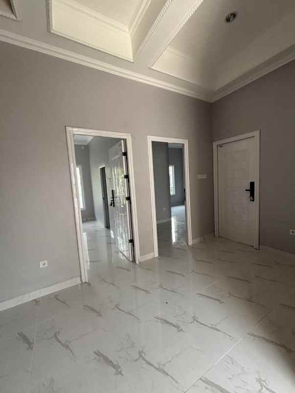 dijual rumah megapolitan cinere depok