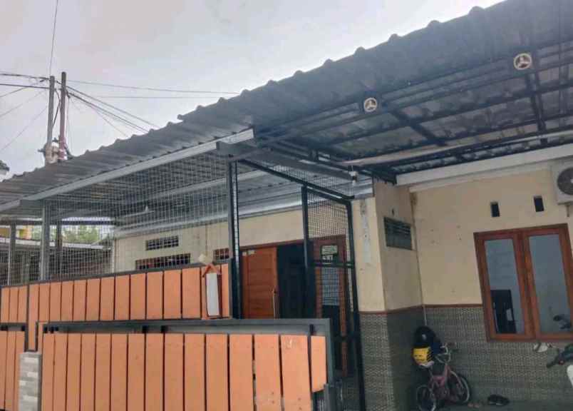 dijual rumah mejing