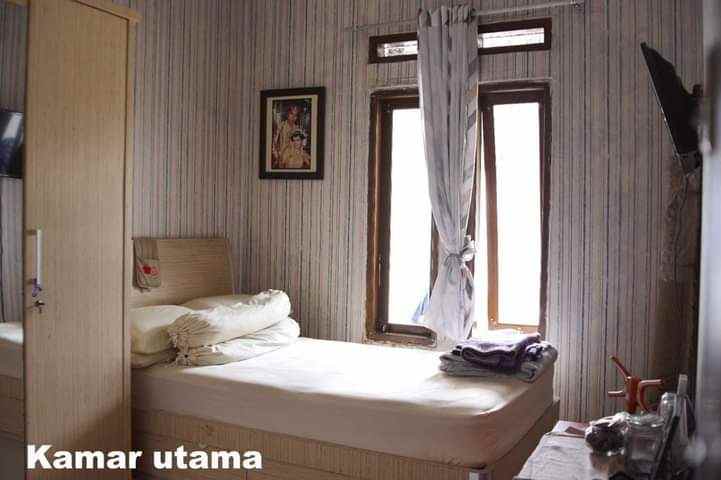 dijual rumah mekar rahayu