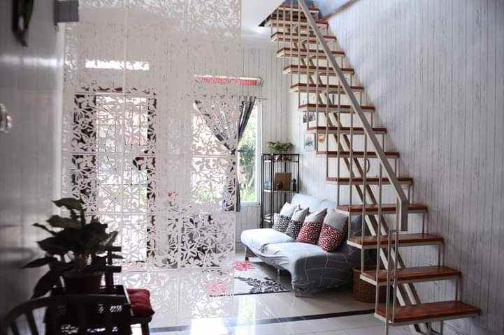 dijual rumah mekar rahayu