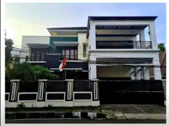 dijual rumah menteng jakarta pusat
