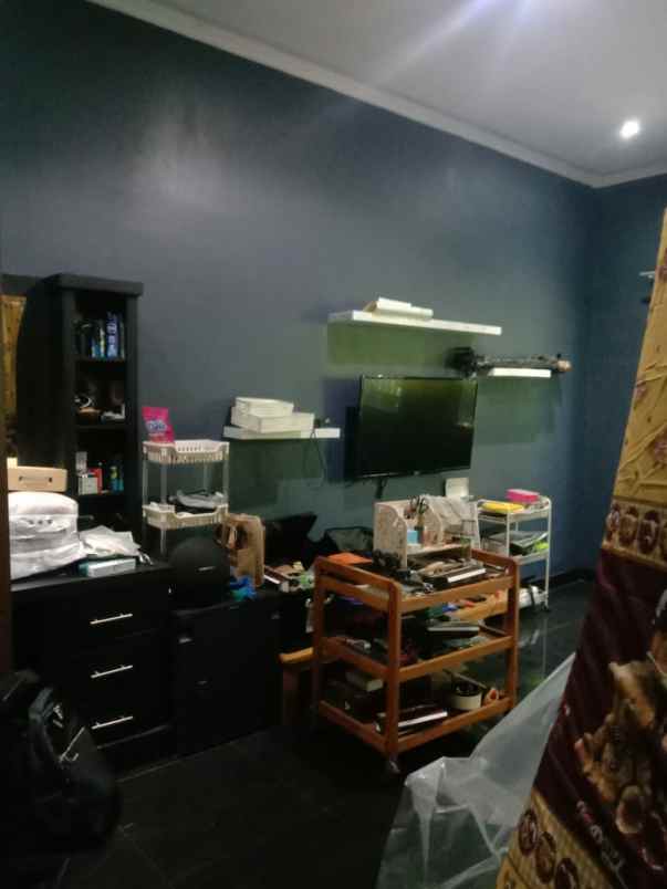 dijual rumah metland menteng
