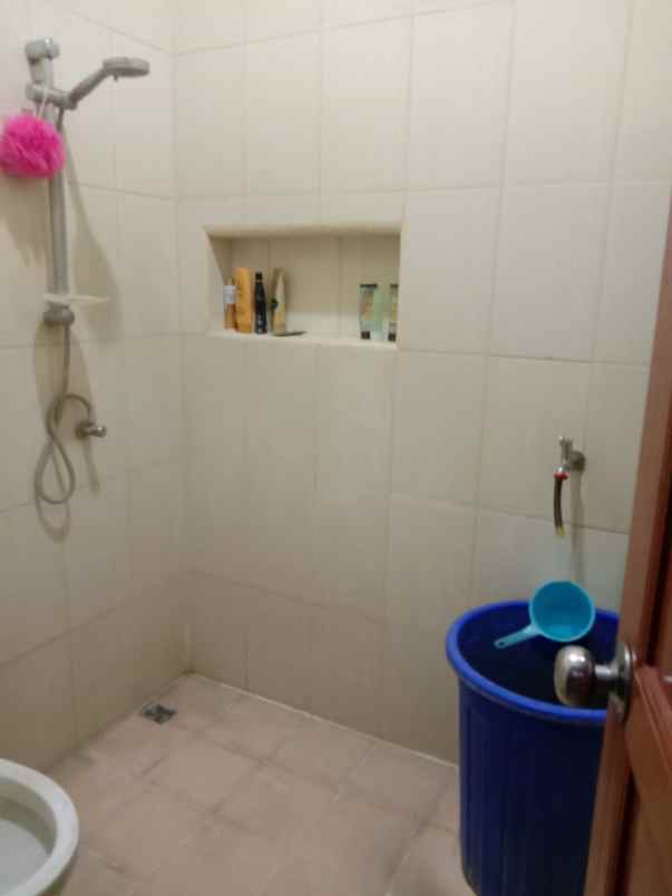 dijual rumah metland menteng