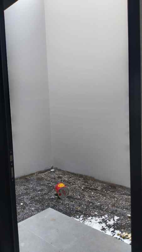 dijual rumah mewa slv87 di setra duta