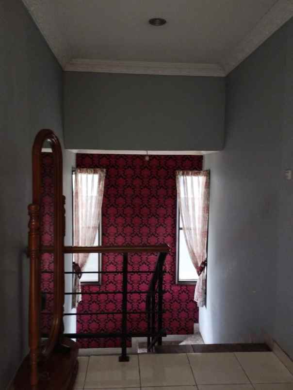 dijual rumah mewah kota baru parahyangan 3 m an