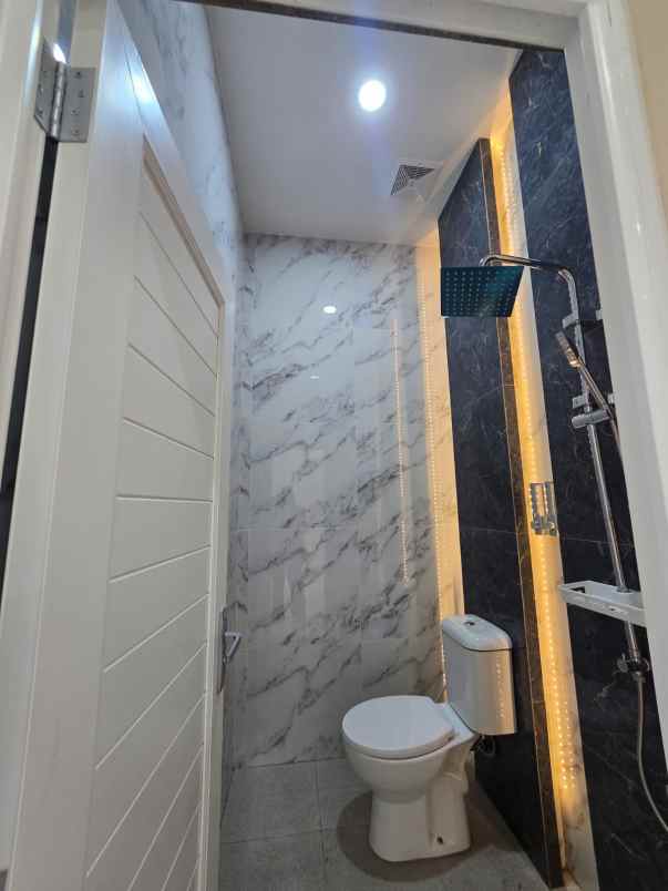 dijual rumah minimalis di harapan indah bekasi
