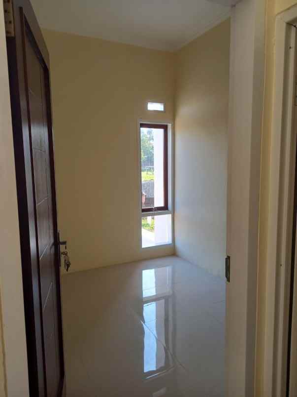 dijual rumah minimalis di parakanmuncang sumedang