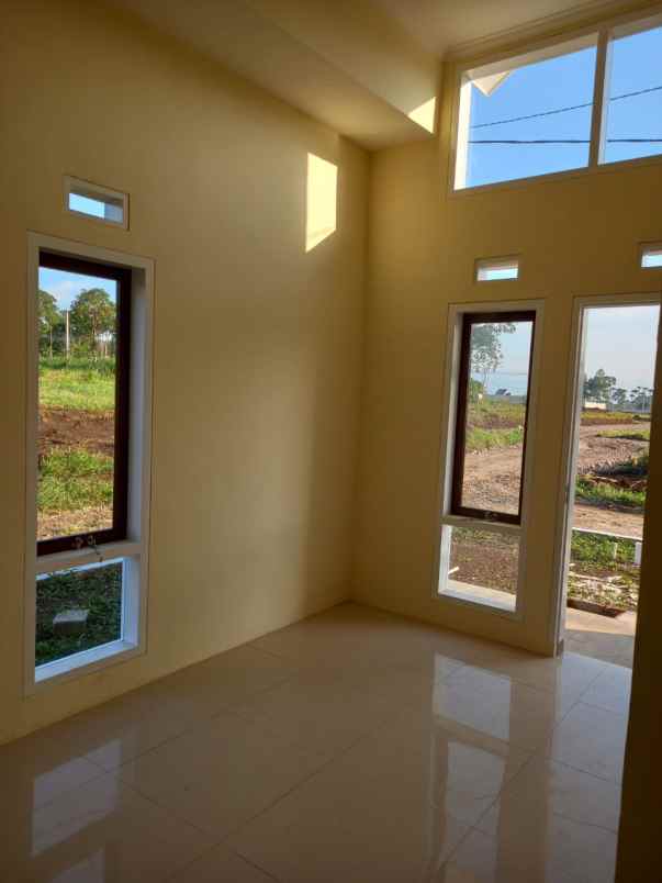 dijual rumah minimalis di parakanmuncang sumedang