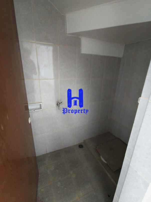 dijual rumah mmtc warehouse 2 jalan