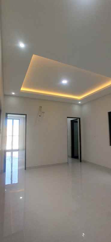 dijual rumah mocca vrbana dian istana