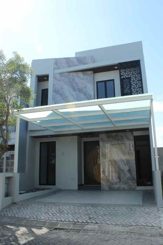 dijual rumah mocca vrbana dian istana