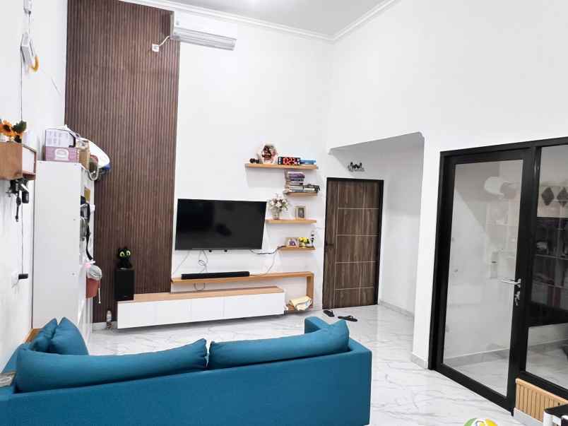 dijual rumah mulyosaari utara