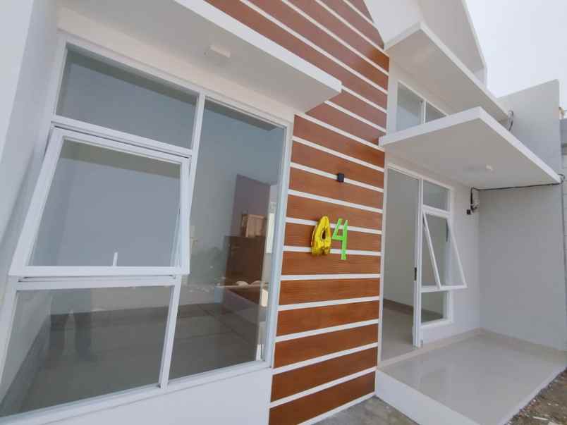 dijual rumah ngamprah padalarang