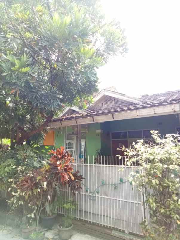 dijual rumah nusa cisangkan cimahi