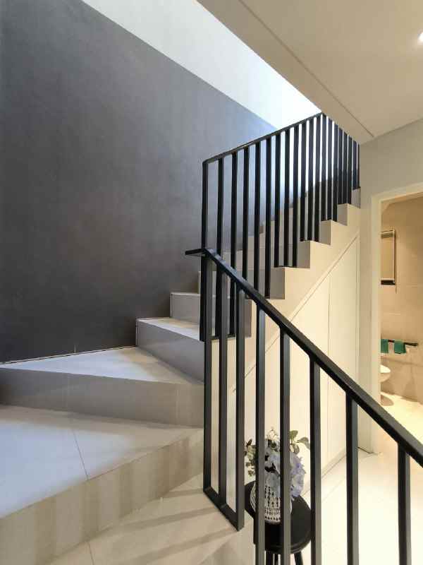 dijual rumah opra city