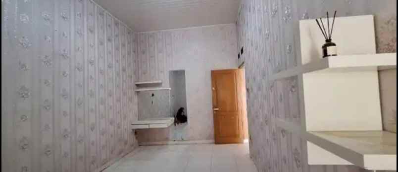 dijual rumah padangsari banyumanik