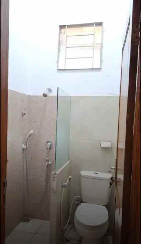 dijual rumah padangsari banyumanik