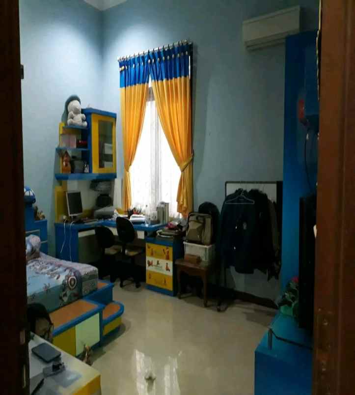 dijual rumah palebon