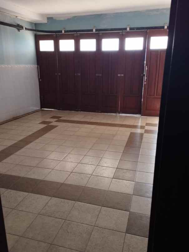 dijual rumah palebon