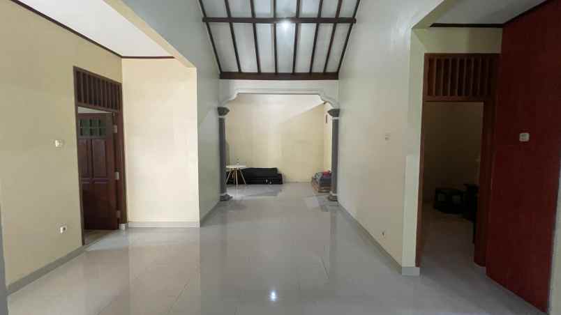 dijual rumah pancoran mas mampang