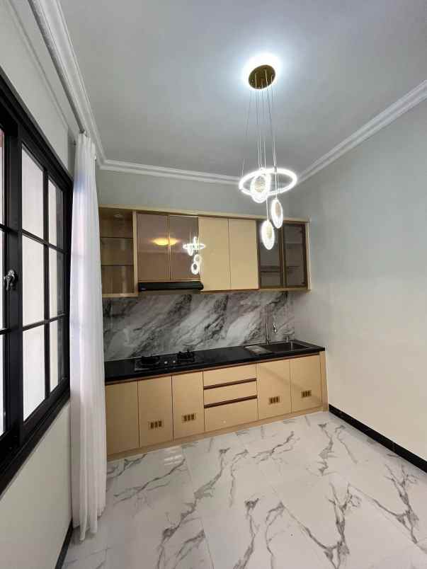 dijual rumah pasadena